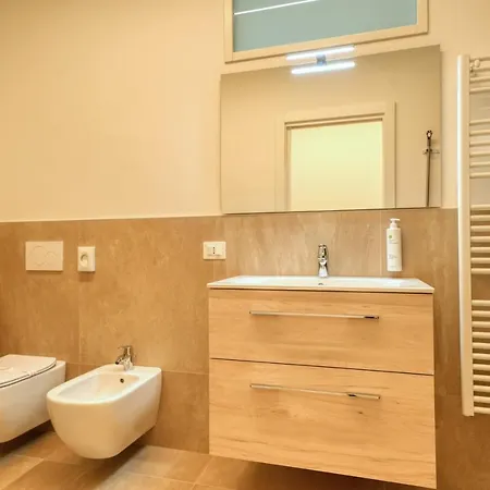 شقة Da Mirella لاتيزي