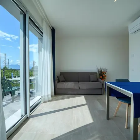 Da Mirella شقة لاتيزي