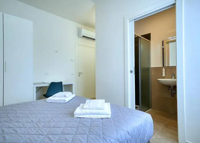 Da Mirella Apartment *